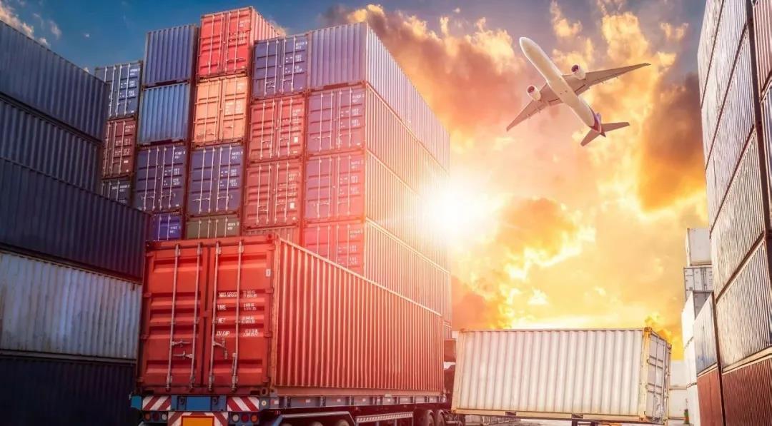 空運(yùn)、快遞費(fèi)用暴漲！DHL、UPS、FedEx宣布征收旺季附加費(fèi)！